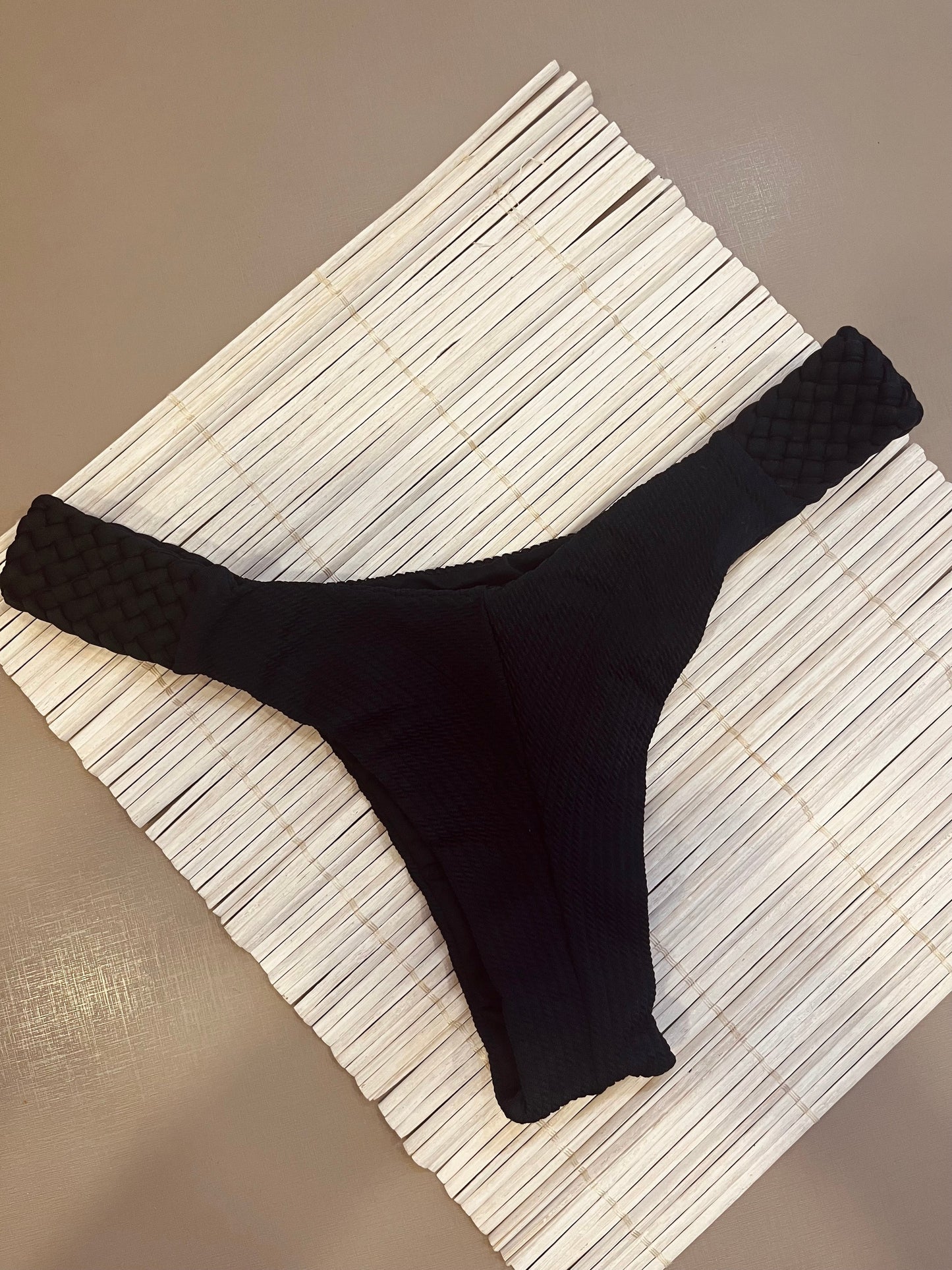 Calcinha Luna Encanto - PRETO | Ref: 1489