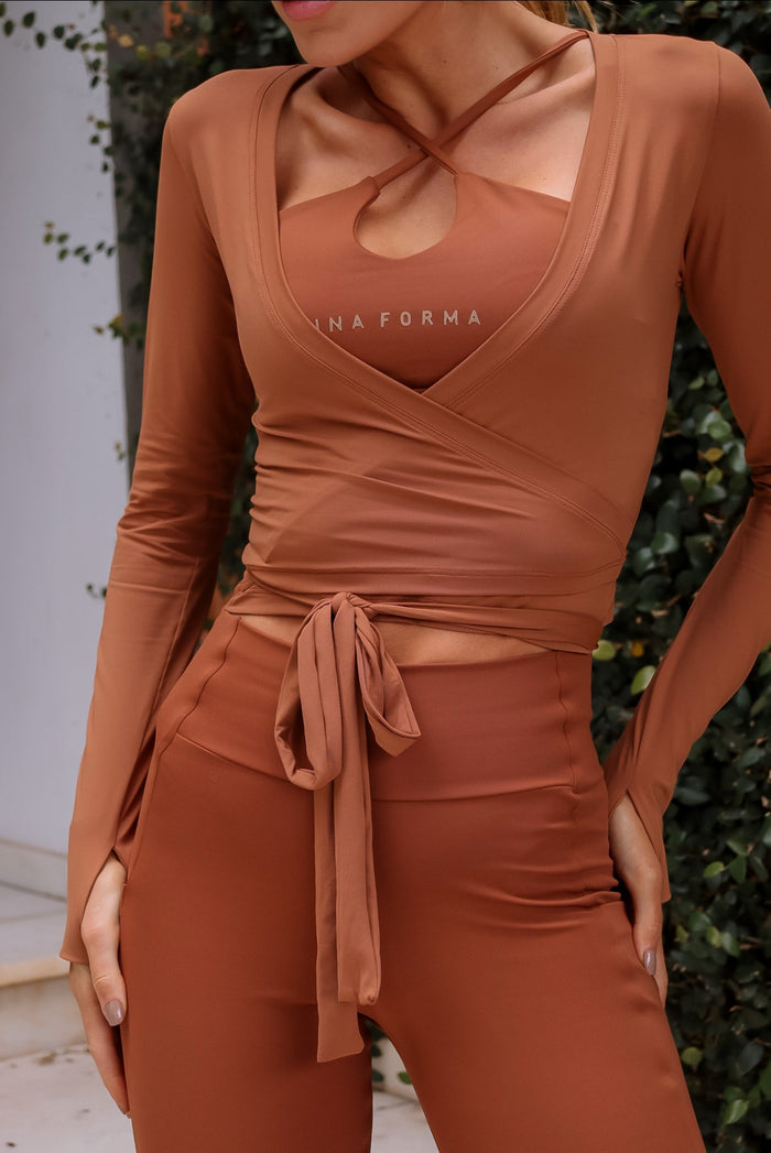 Blusa Transpassada Hold III