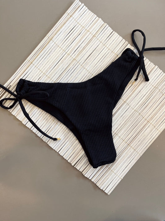 Calcinha Malu Encanto - PRETO | Ref: 1486
