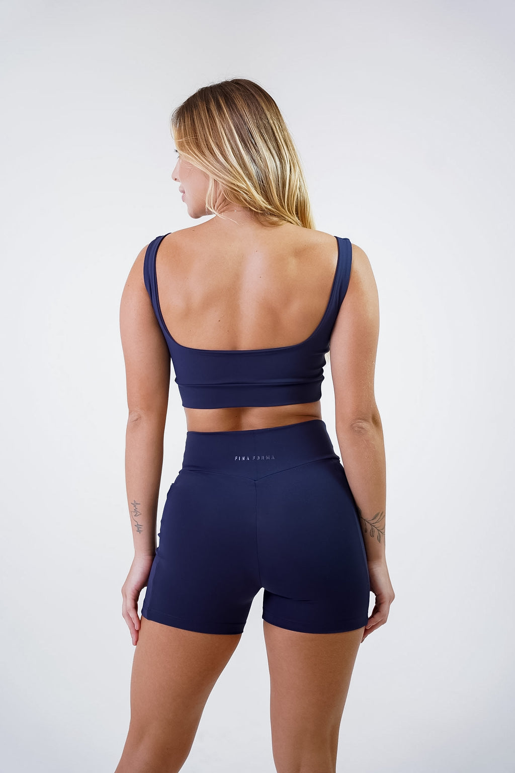 Bermuda Street | REF: 2210 - Fina Forma Fitness