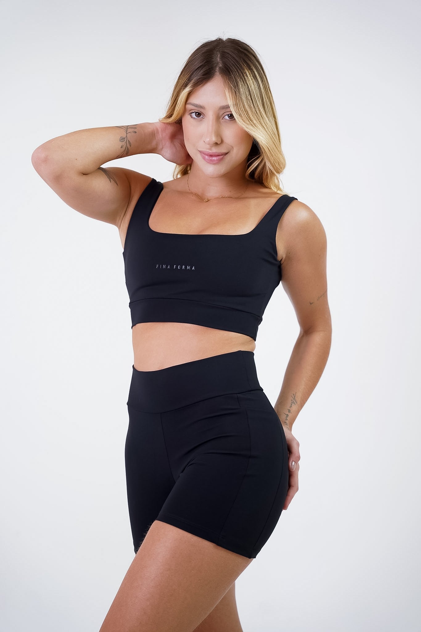 Bermuda Street | REF: 2210 - Fina Forma Fitness