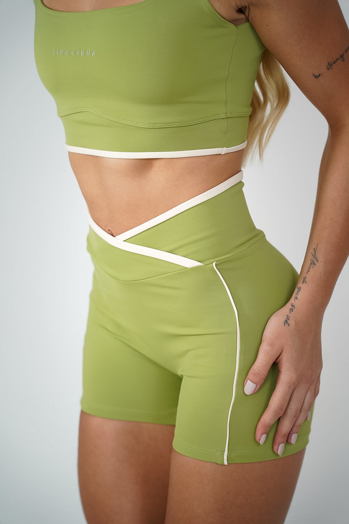 Shorts Flora - Fina Forma Fitness